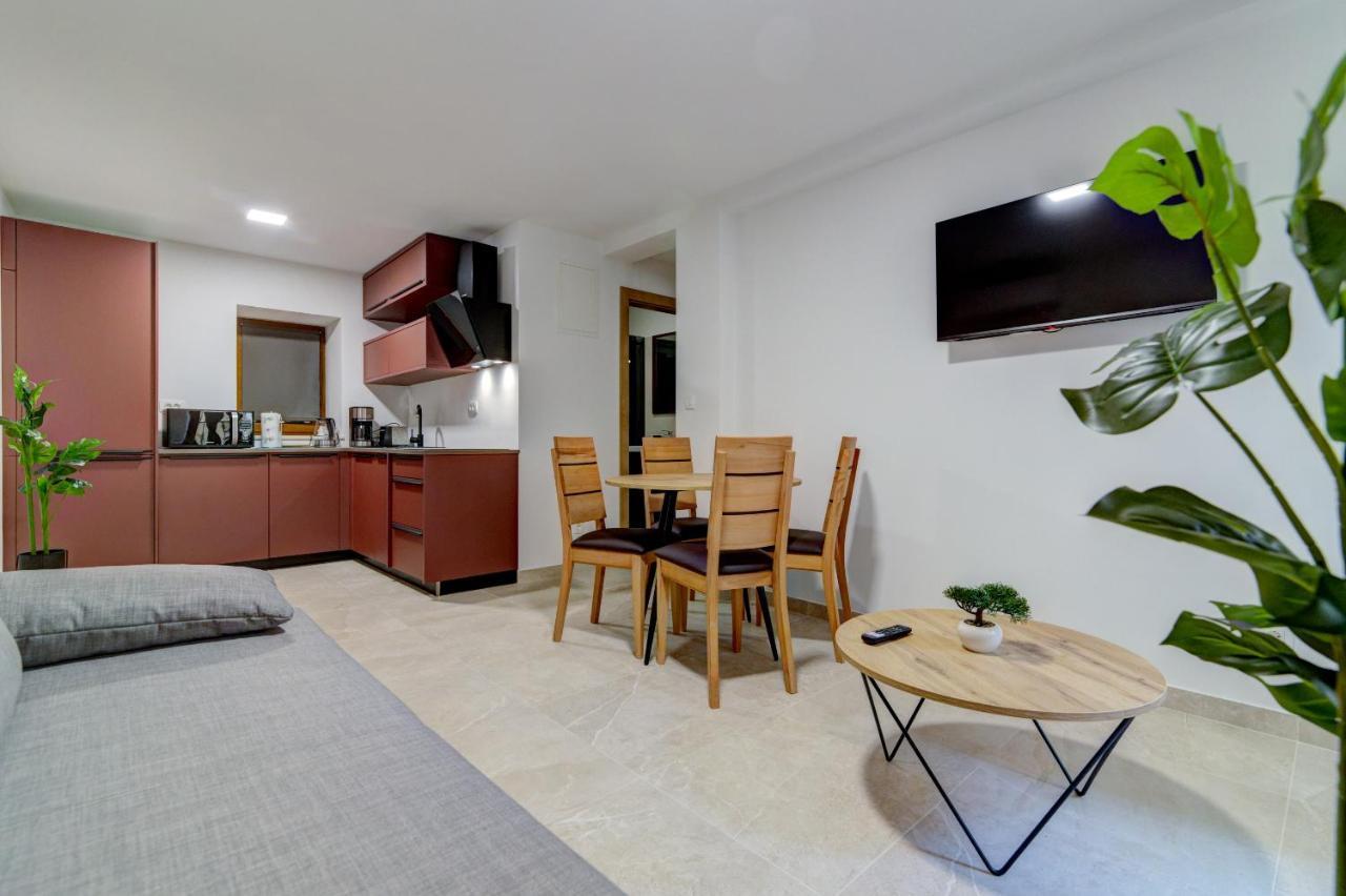 Rote Zora Apartment Senj  Exterior foto