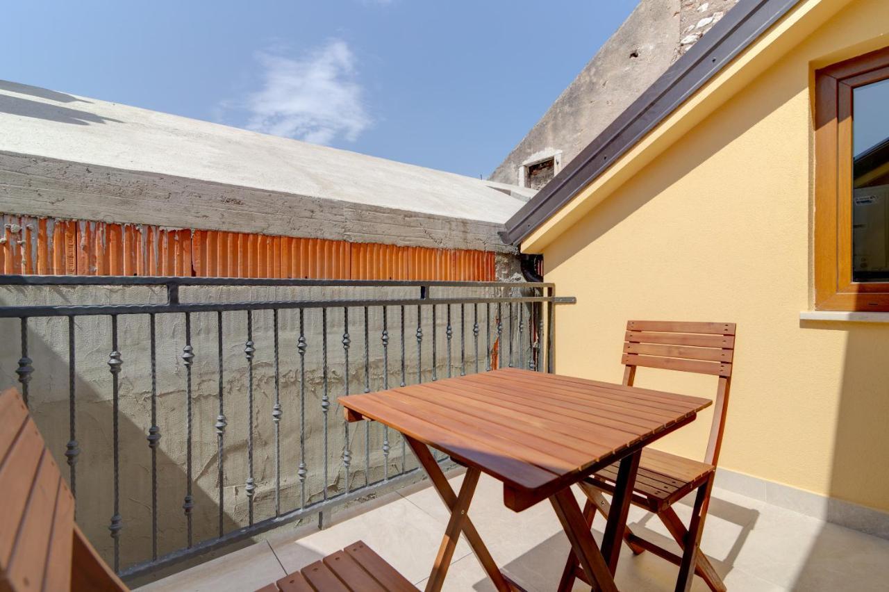 Rote Zora Apartment Senj  Exterior foto