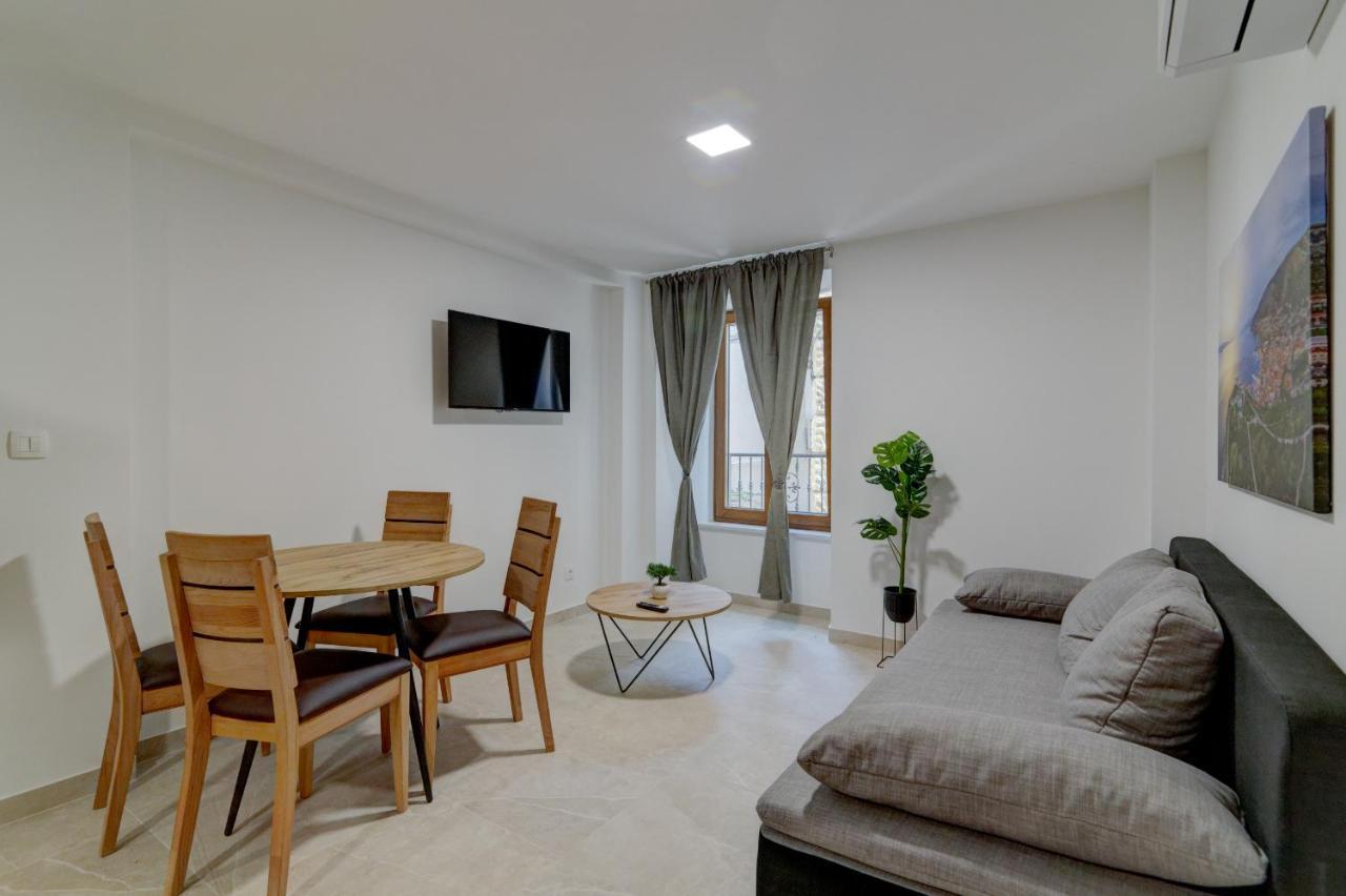 Rote Zora Apartment Senj  Exterior foto